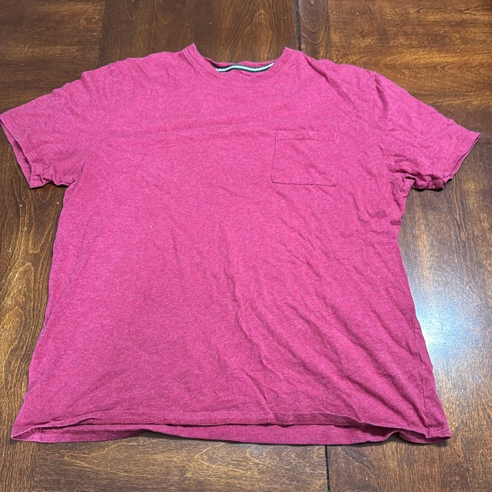 Men’s Black Brown Red Super Soft Tee - Size L